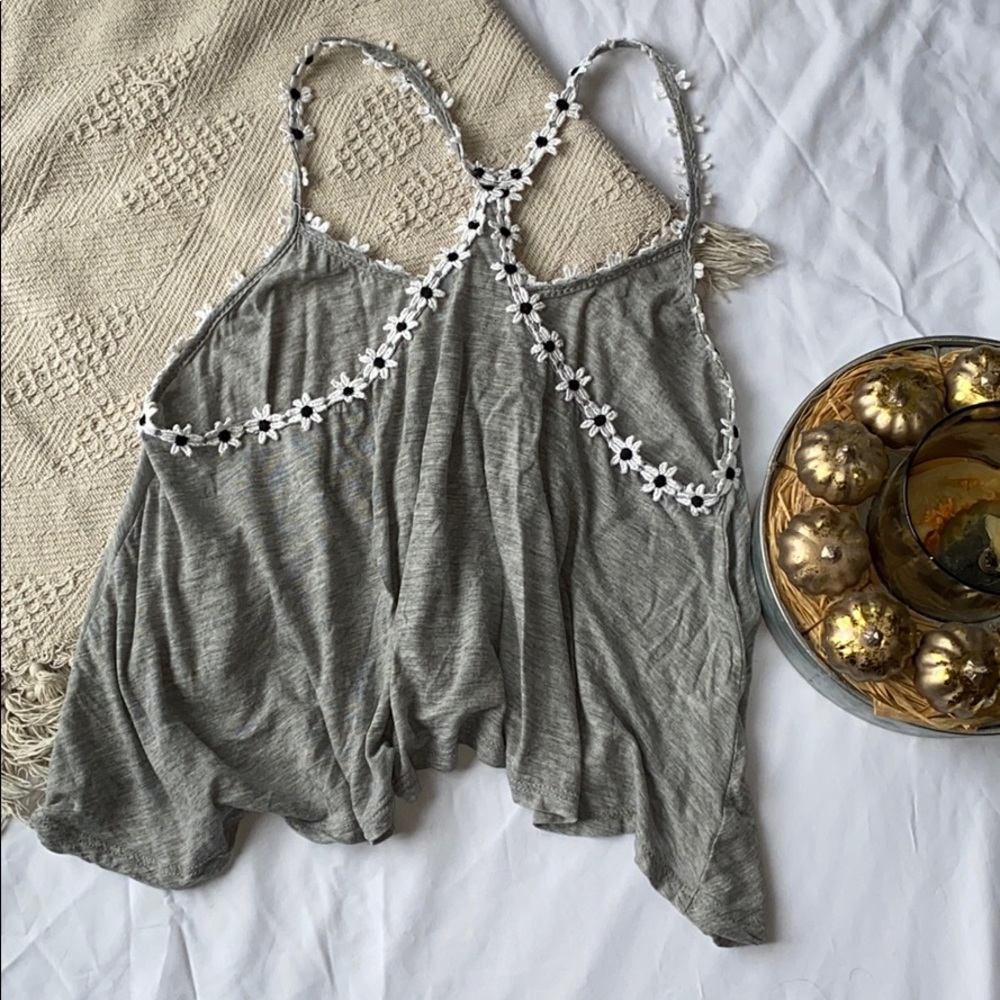 LF Flower Tank Top - Picture 3 of 7